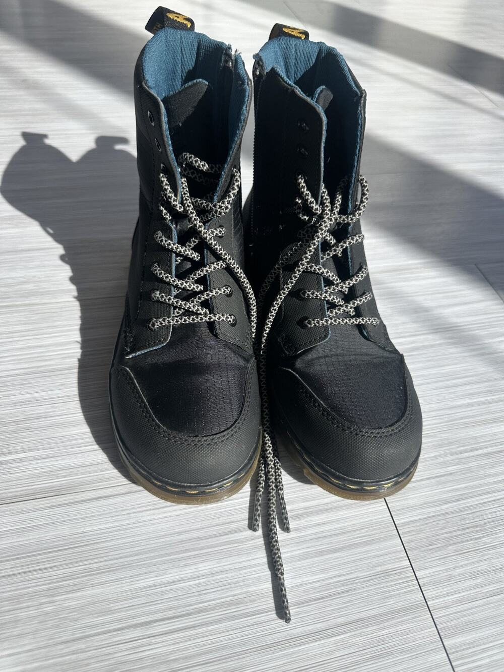 Doc Martens Dr Combs LA004 Youth Black Combat Boots Sz 4M